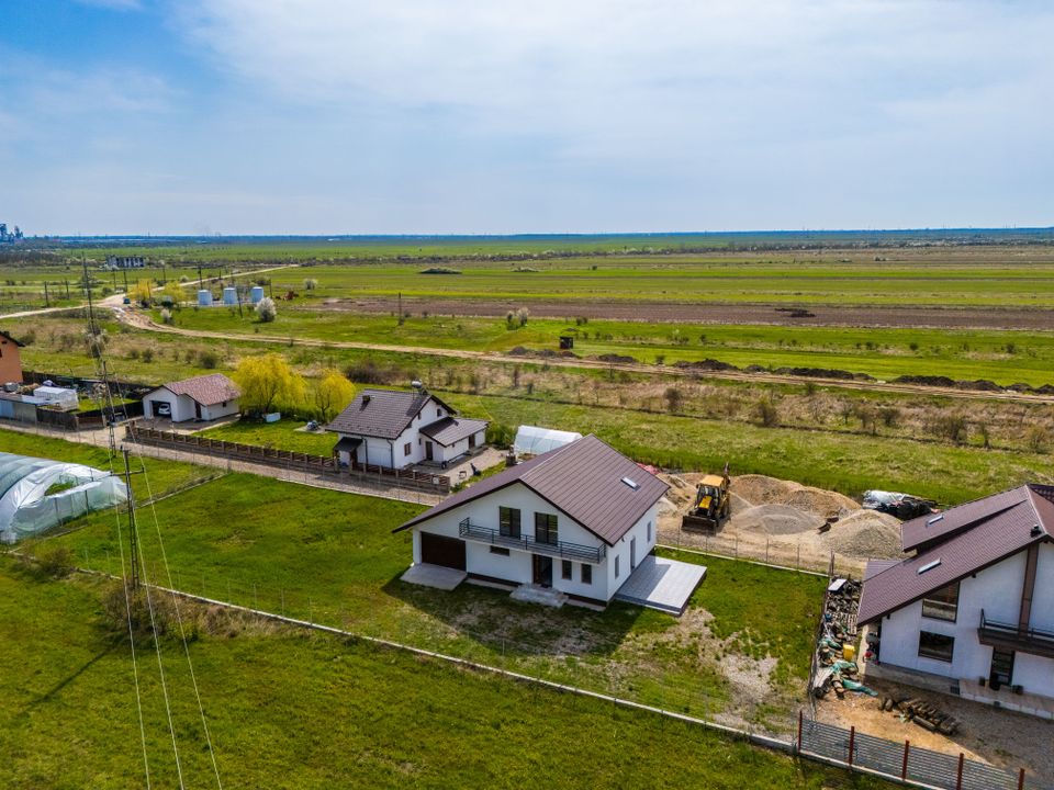 4 room House / Villa for sale