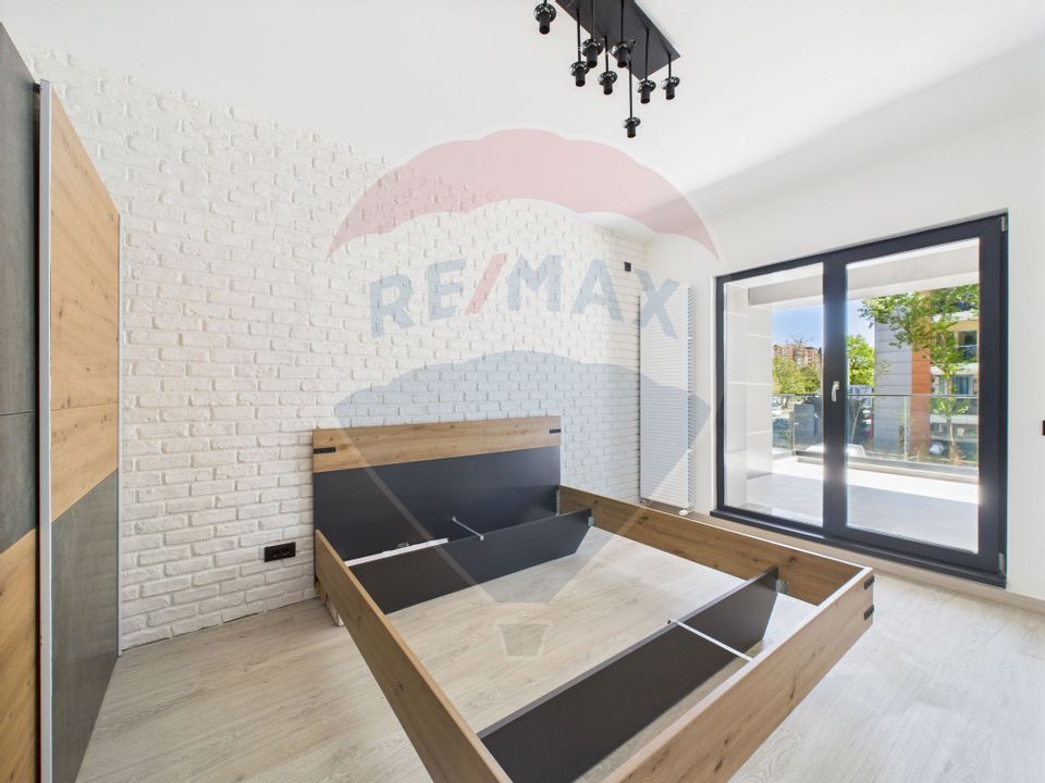 De vanzare | Apartament 2 camere 75 mp + terasa 22 mp | Dristor