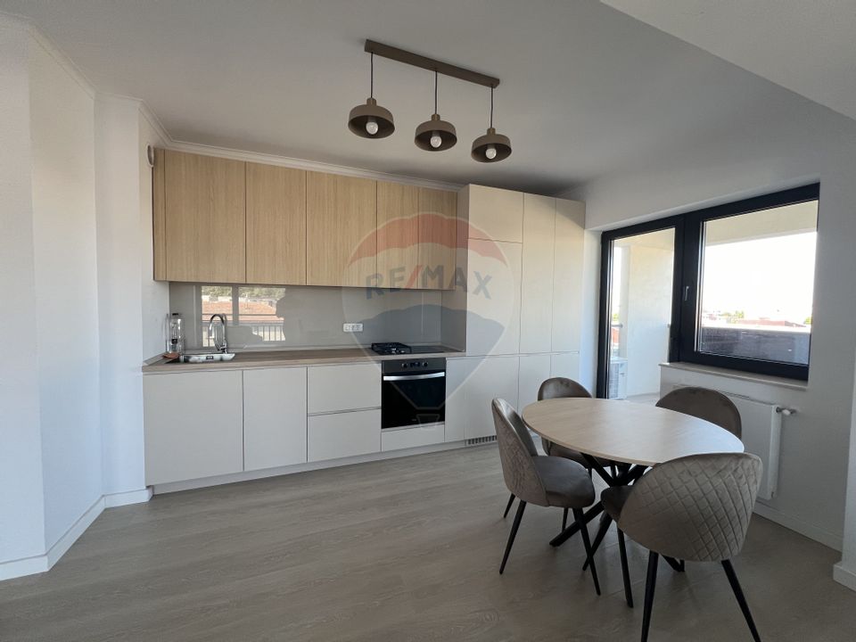 Apartament cu 2 camere de închiriat în zona Dacia Constanta Lux