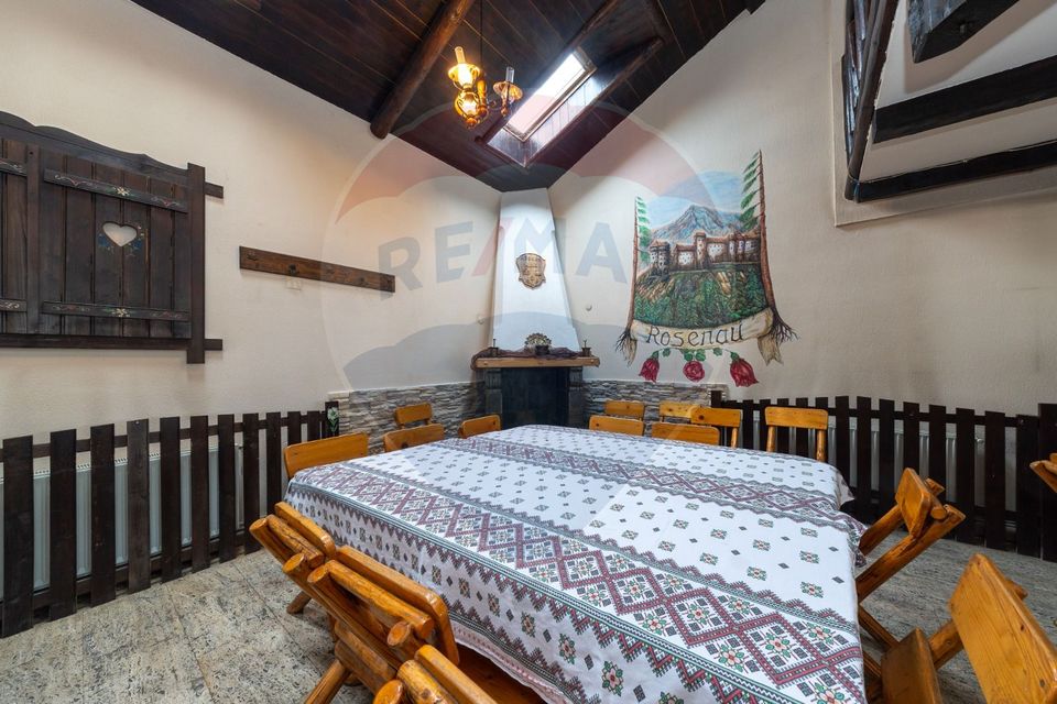 21 room Hotel / Pension for rent, Central area