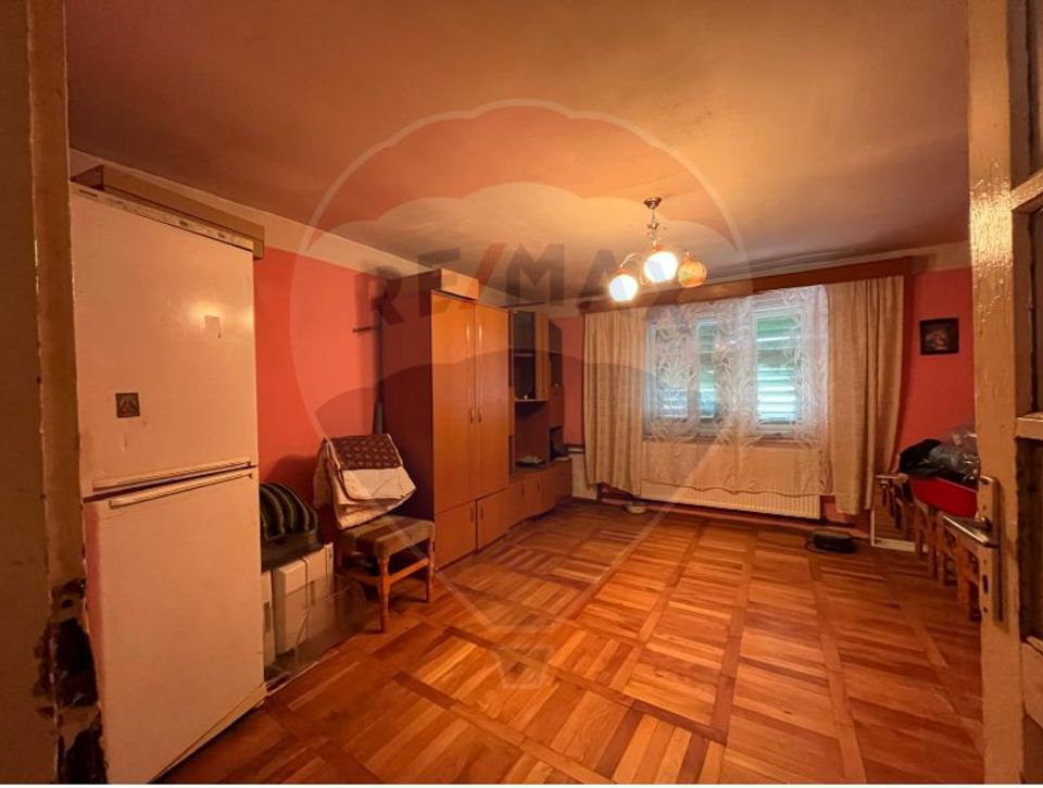 Apartament la casă duplex, 5 minute de centrul Cisnădiei