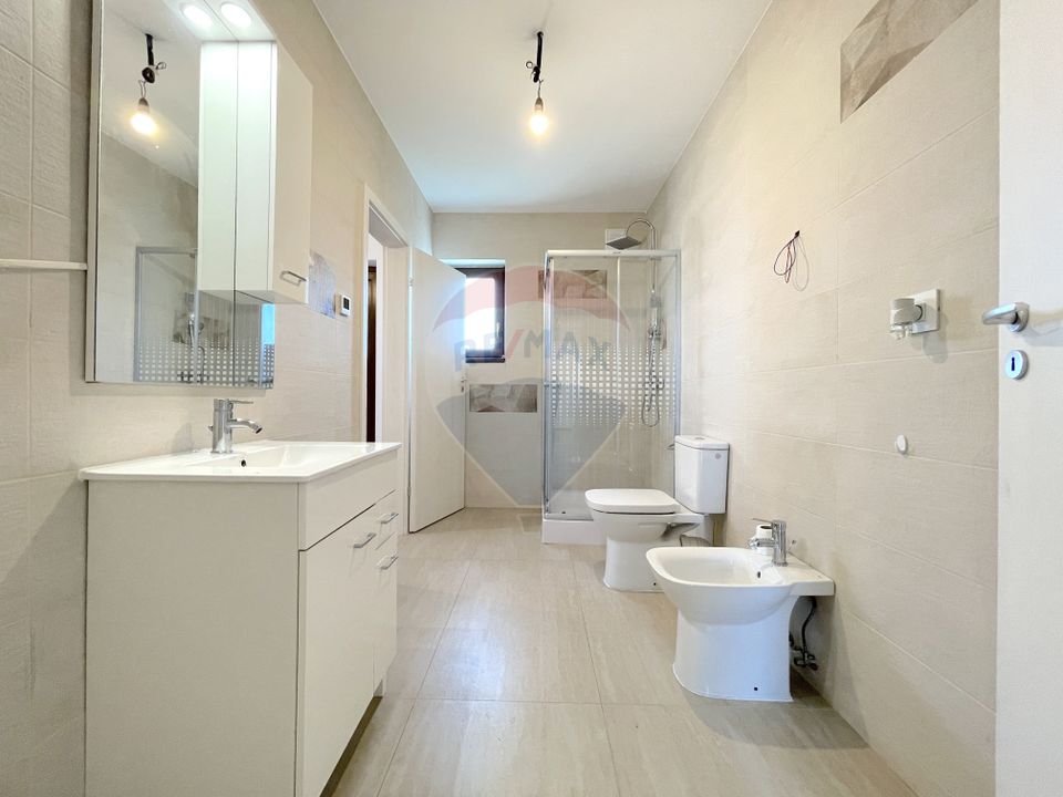 !! VANDUT !! Casă individuala, parter, 1400 mp teren, Sanpetru