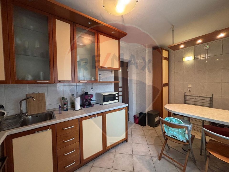 De închiriat | 2 camere + parcare | Unirii