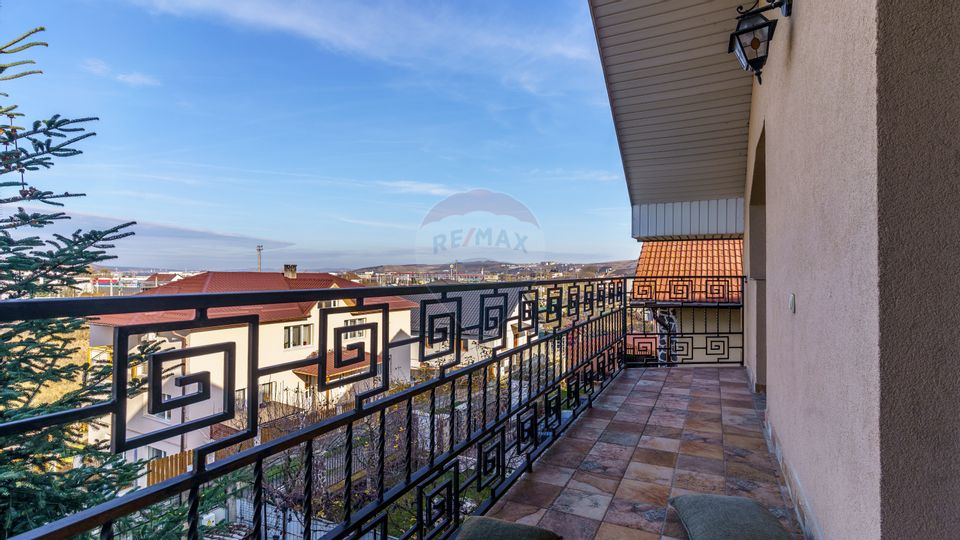 Casă / Vilă cu 5 camere de închiriat, Comision 0%