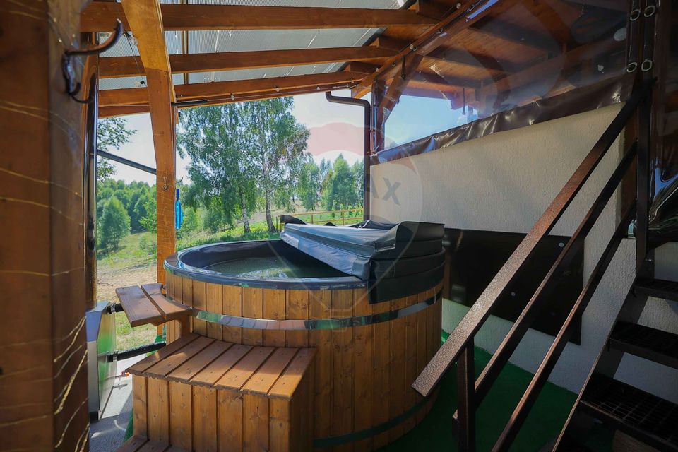 Pensiune de Vânzare cu 8 dormitoare, Rișca, Jud. Cluj