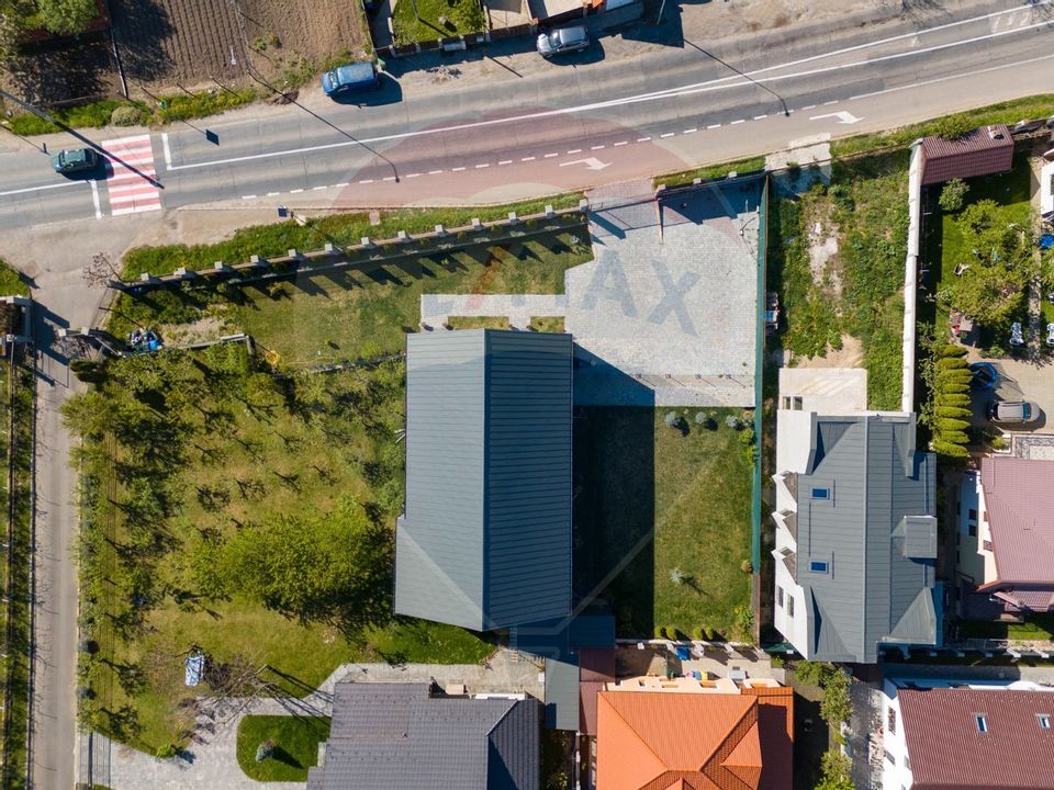 Cladire comerciala ultramoderna destinații multiple