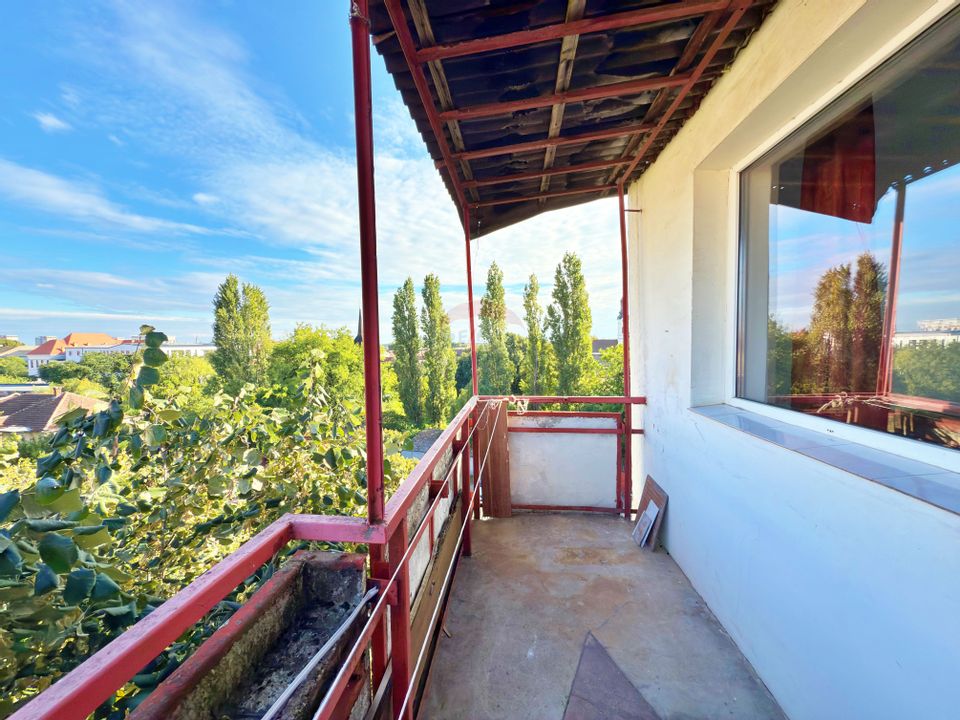 Apartament decomandat, situat la 100 m de Piața Catedralei, Arad