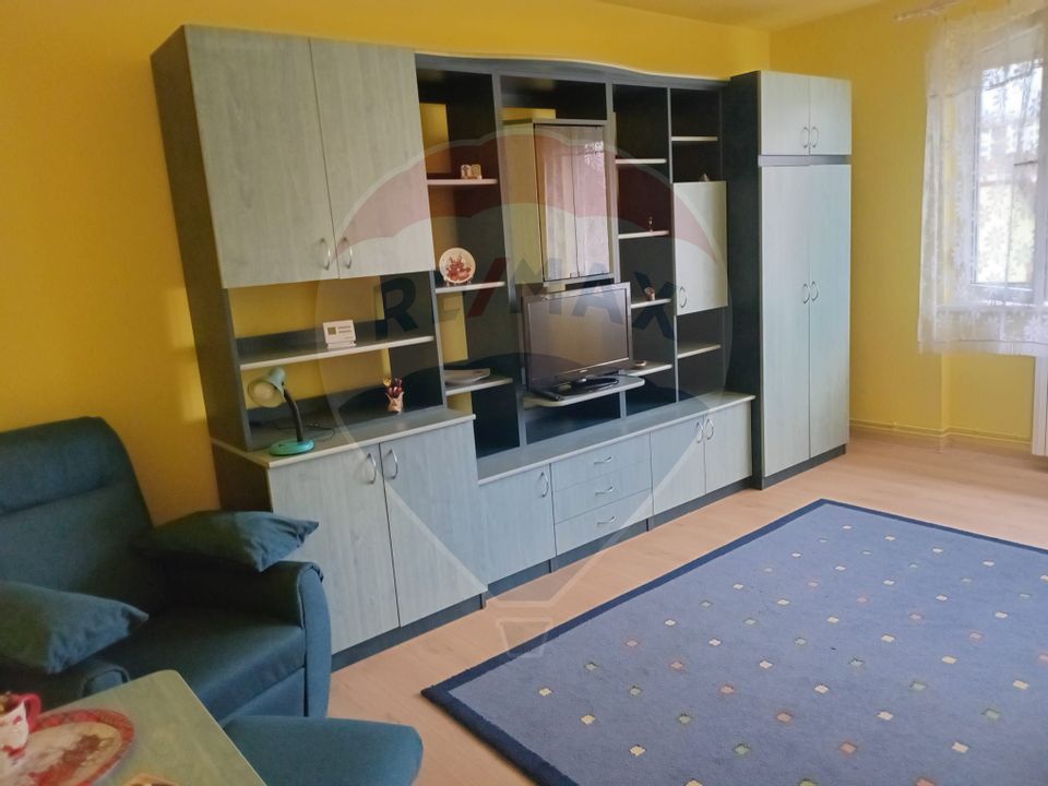 Apartament 1 CAMERA  în zona Podgoria