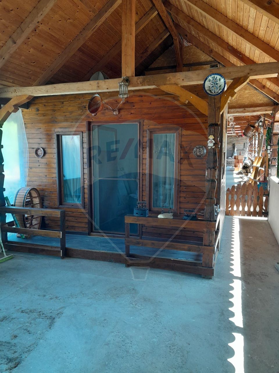 Casă finalizata pe un singur nivel, 14.5 ari teren – Satul Nou de Sus