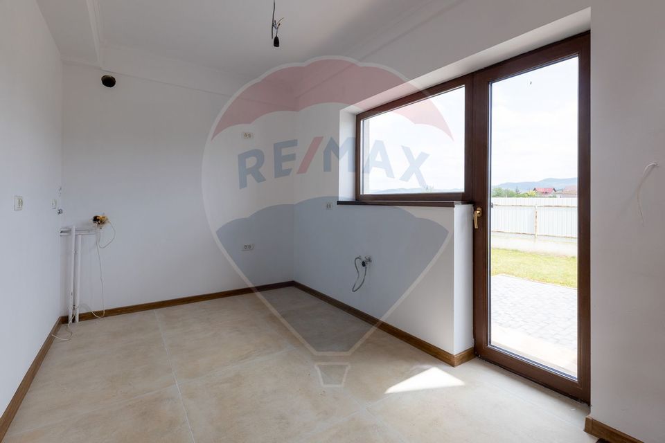 Casă Gândită pentru Tine – Comision 0%