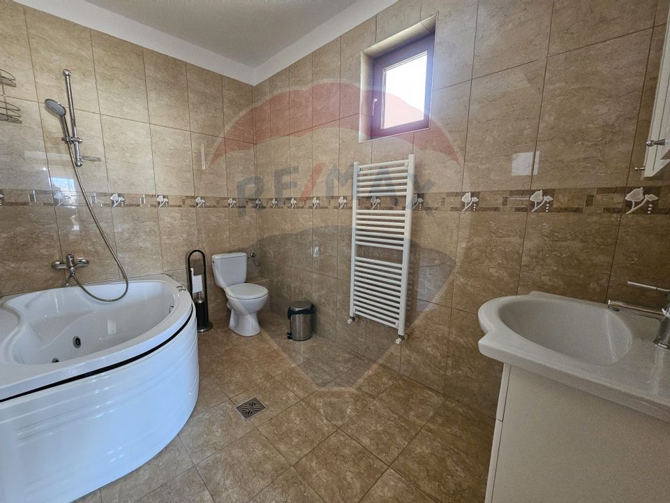 5 room House / Villa for sale, Central area