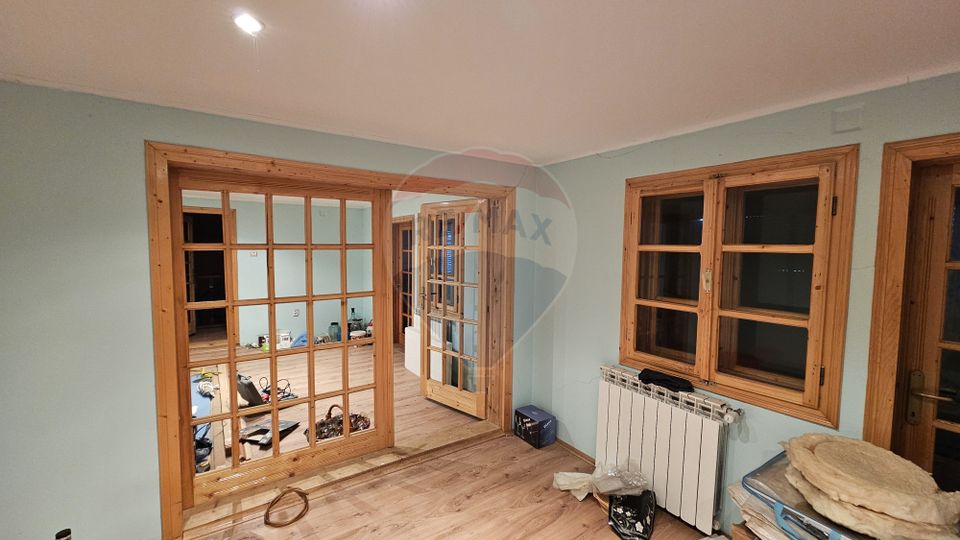 Casă / Vilă cu 6 camere, Gura Humorului, Suceava