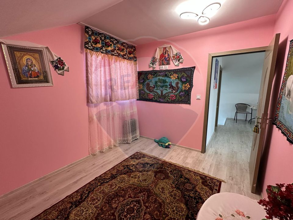 Vanzare casă noua in loc Felnac cu teren de 1190mp