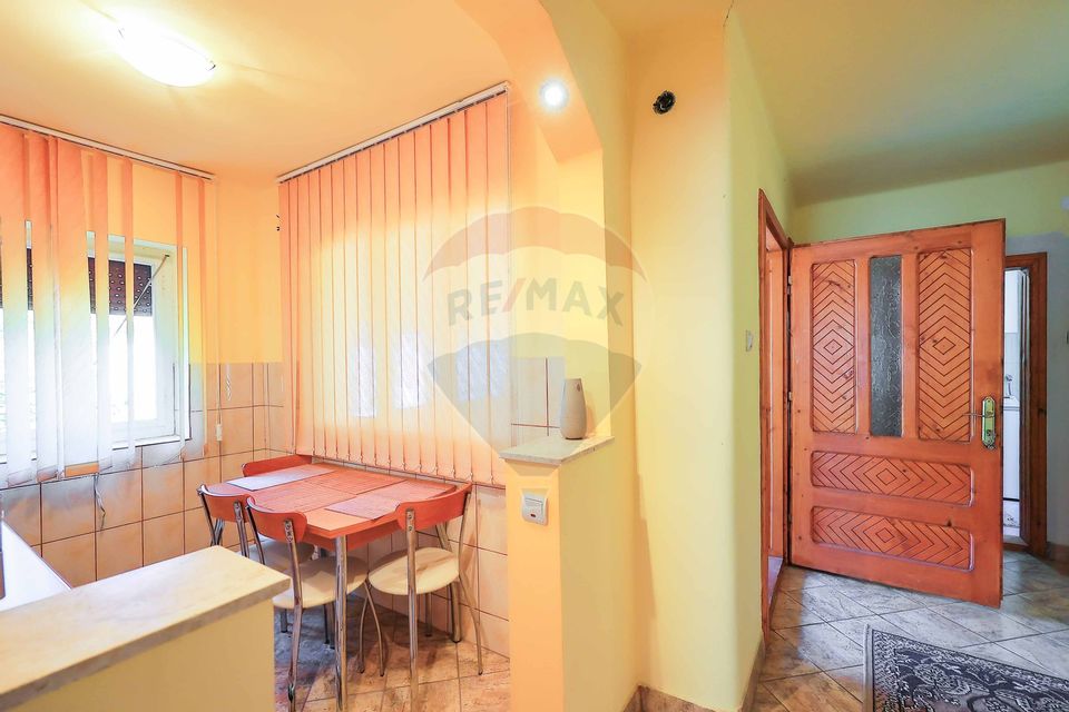 4 room House / Villa for sale