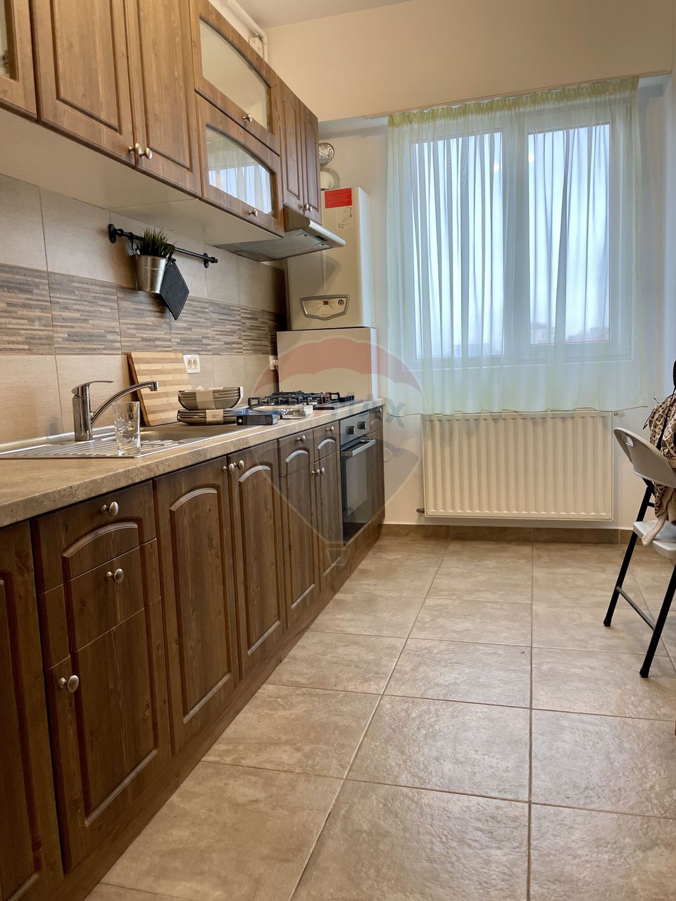 2 room Apartment for rent, Vacaresti area