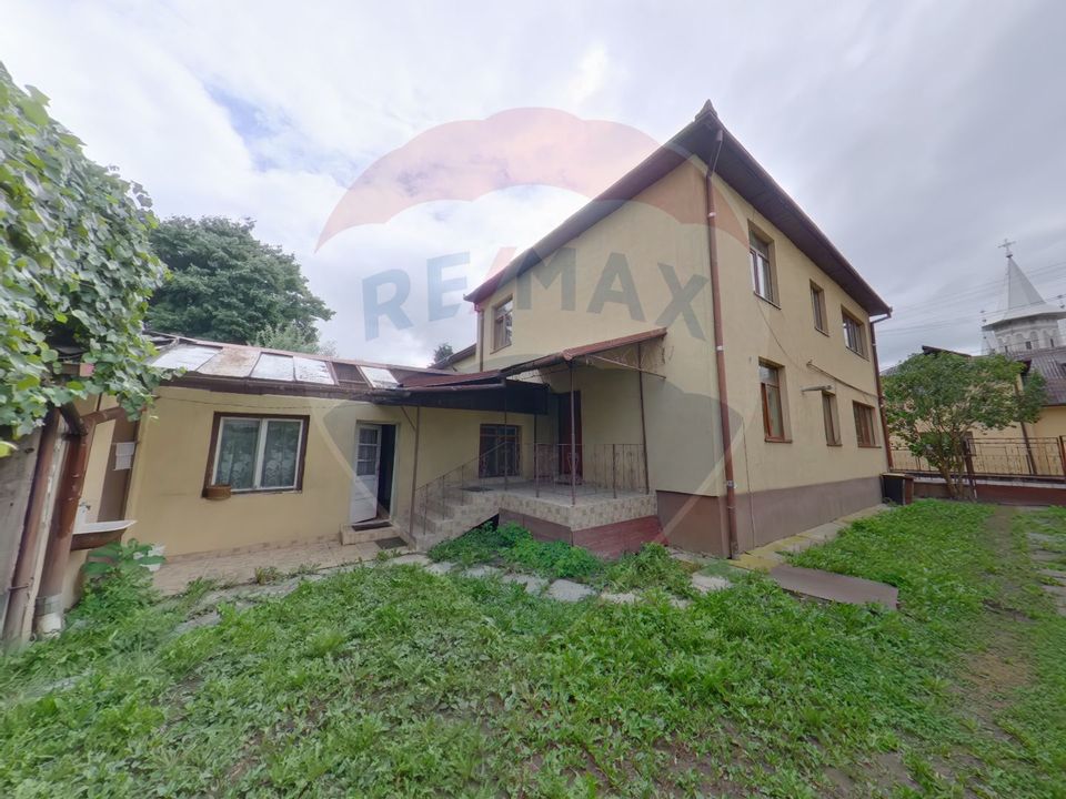 Casă cu 4 camere, Str. Bradului/ Sighetu Marmației