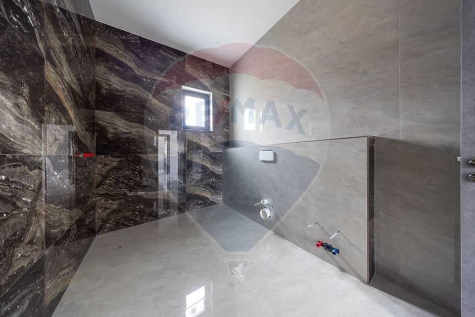 Casă spațioasă de vânzare | 4 camere | 120 mp util - 500 mp teren