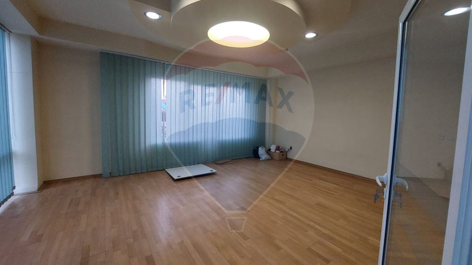 880sq.m Industrial Space for sale