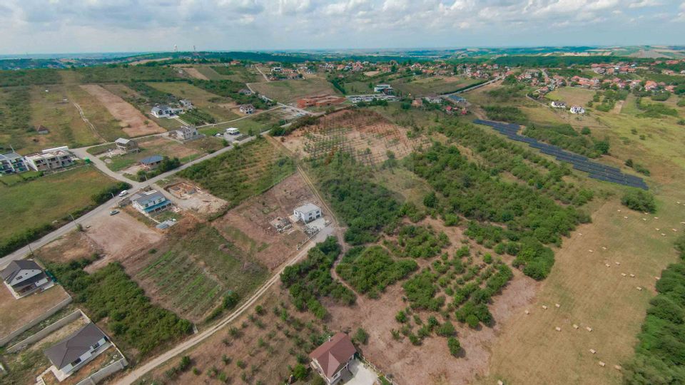 Teren intravilan 1,163mp de vânzare în Săldabagiu De Munte