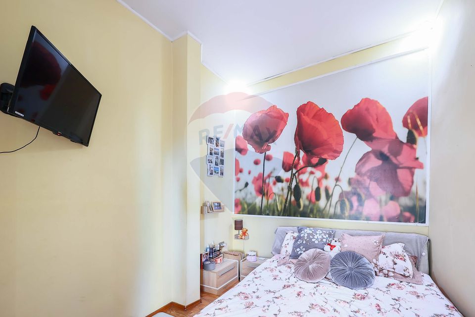 Apartament 4 Camere, Balcon, Ultracentral, Centrul Istoric De Vânzare