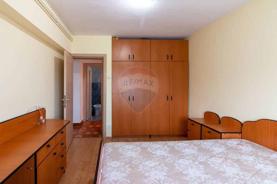 Apartament 4/5 camere + 2 boxe in zona Domenii - Parc Ciresarii