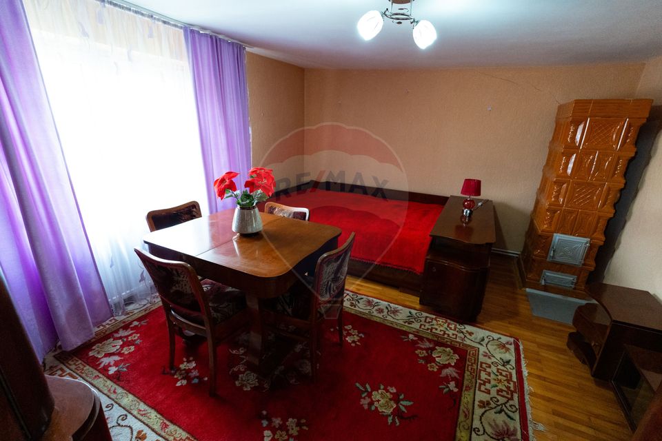 4 room House / Villa for sale