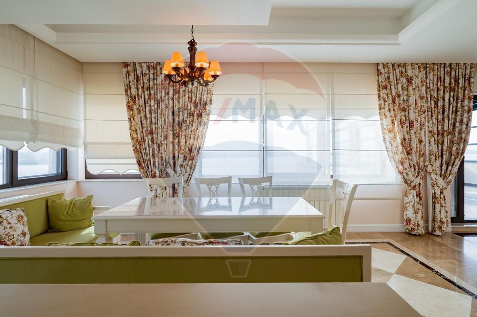 Penthouse de vanzare in Mamaia vedere frontala lac si marea Neagra