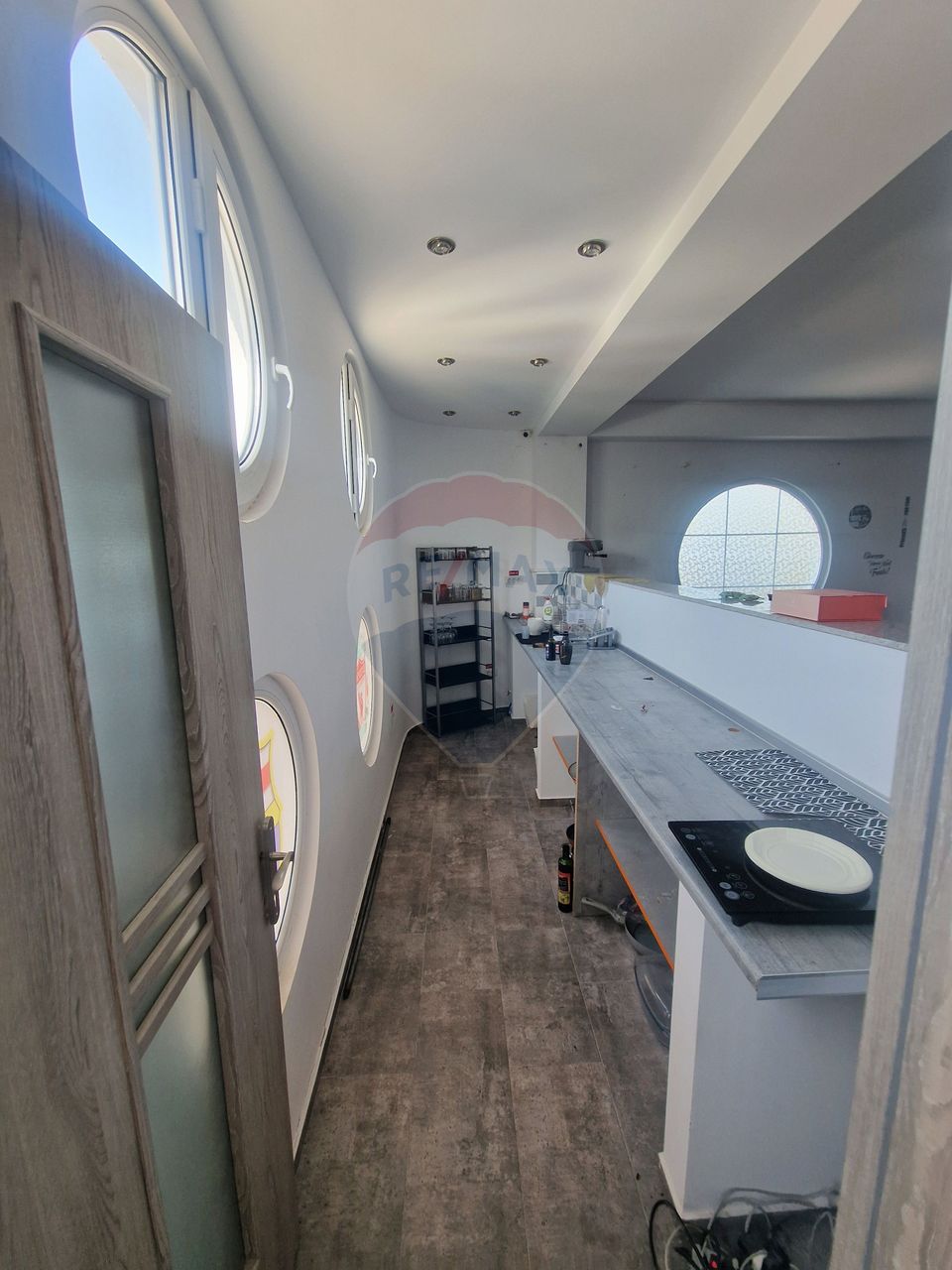 552sq.m Commercial Space for sale, Darmanesti area