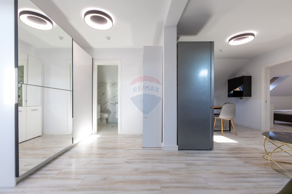 1,200sq.m Special Property for rent, Exterior Est area