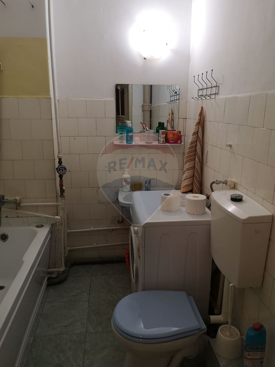 Apartament cu 2 camere de închiriat Gara de Nord