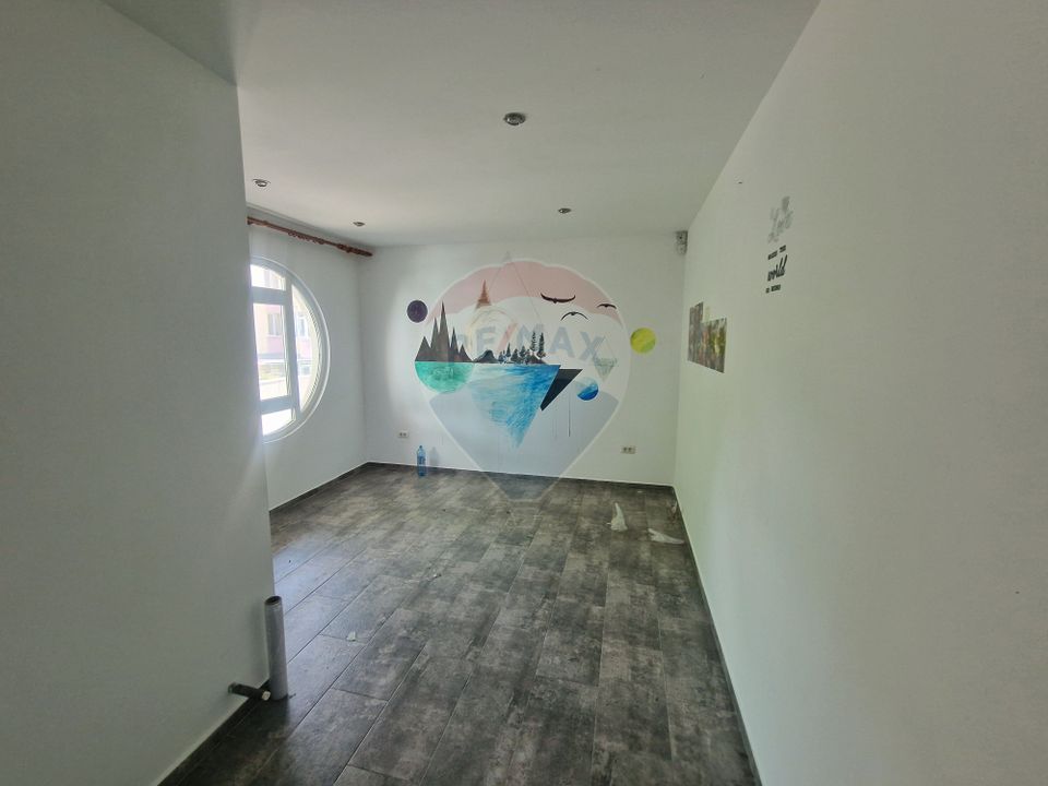 552sq.m Commercial Space for sale, Darmanesti area