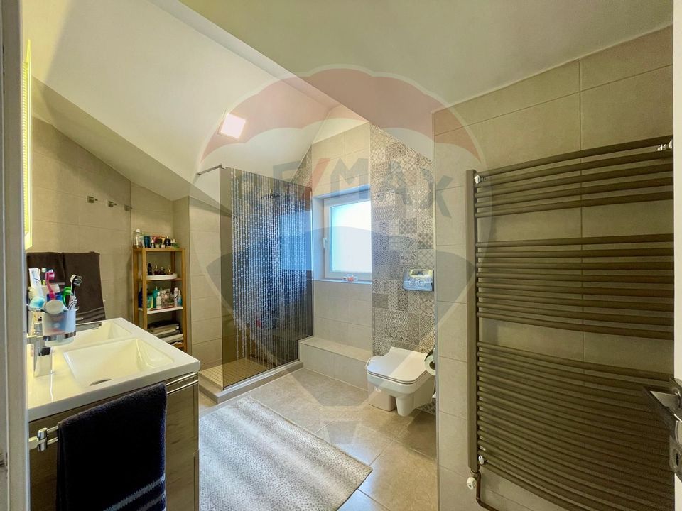 4 room House / Villa for sale, Turches area