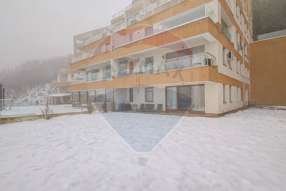 APARTAMENT UNIC CU GRADINA 288 MP |4 CAMERE, 2 BUCATARII | D. POIENII