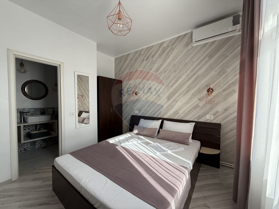 Casa / Pensiune cu 12 camere de vânzare în zona Eforie Sud Constanta