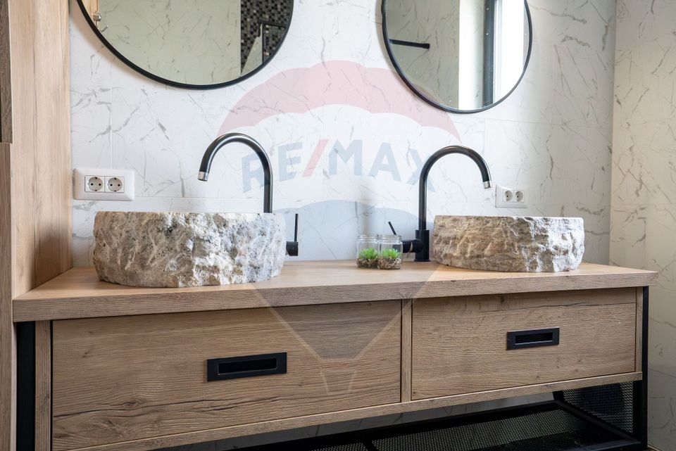 4 room House / Villa for sale