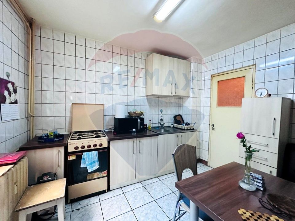 Apartament la 30 secunde de Metrou Gorjului