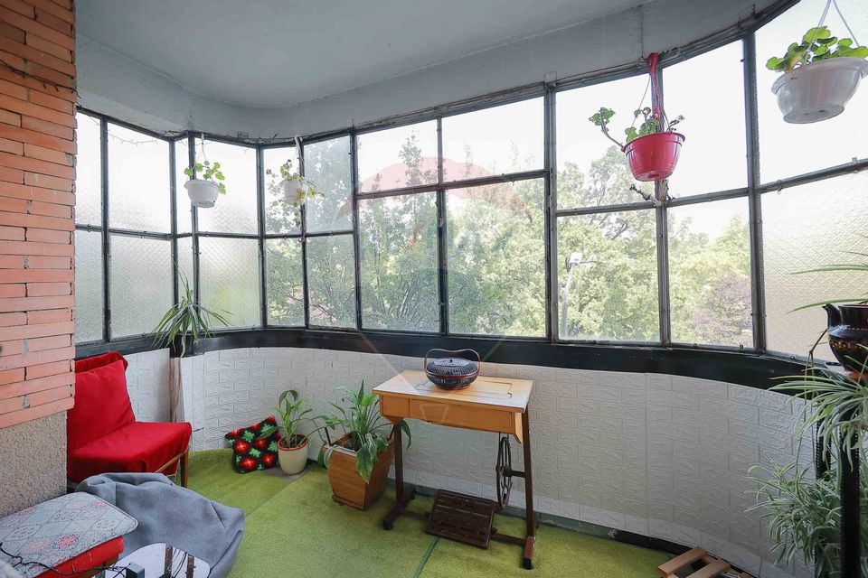 4 room Apartment for sale, Dacia area