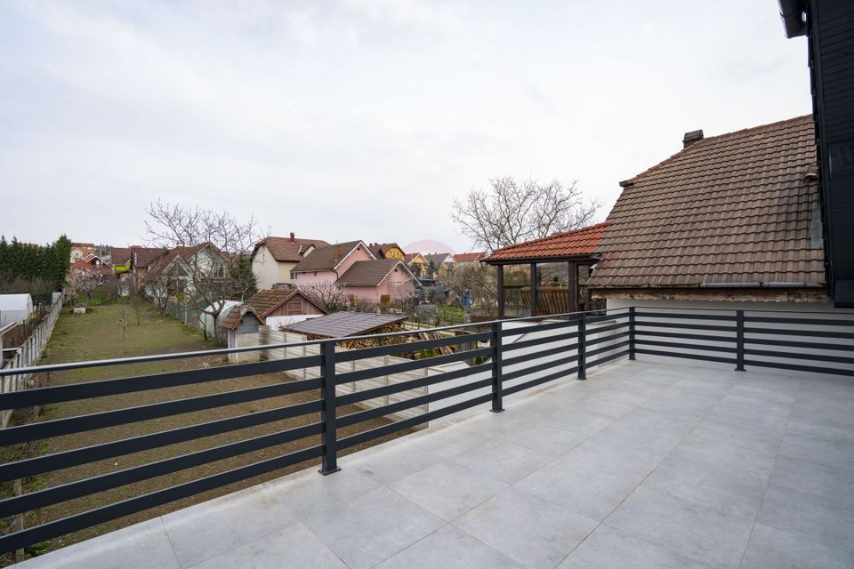 De vânzare casă cu 5 camere, teren 1000 mp Oncea, Calea Bihorului