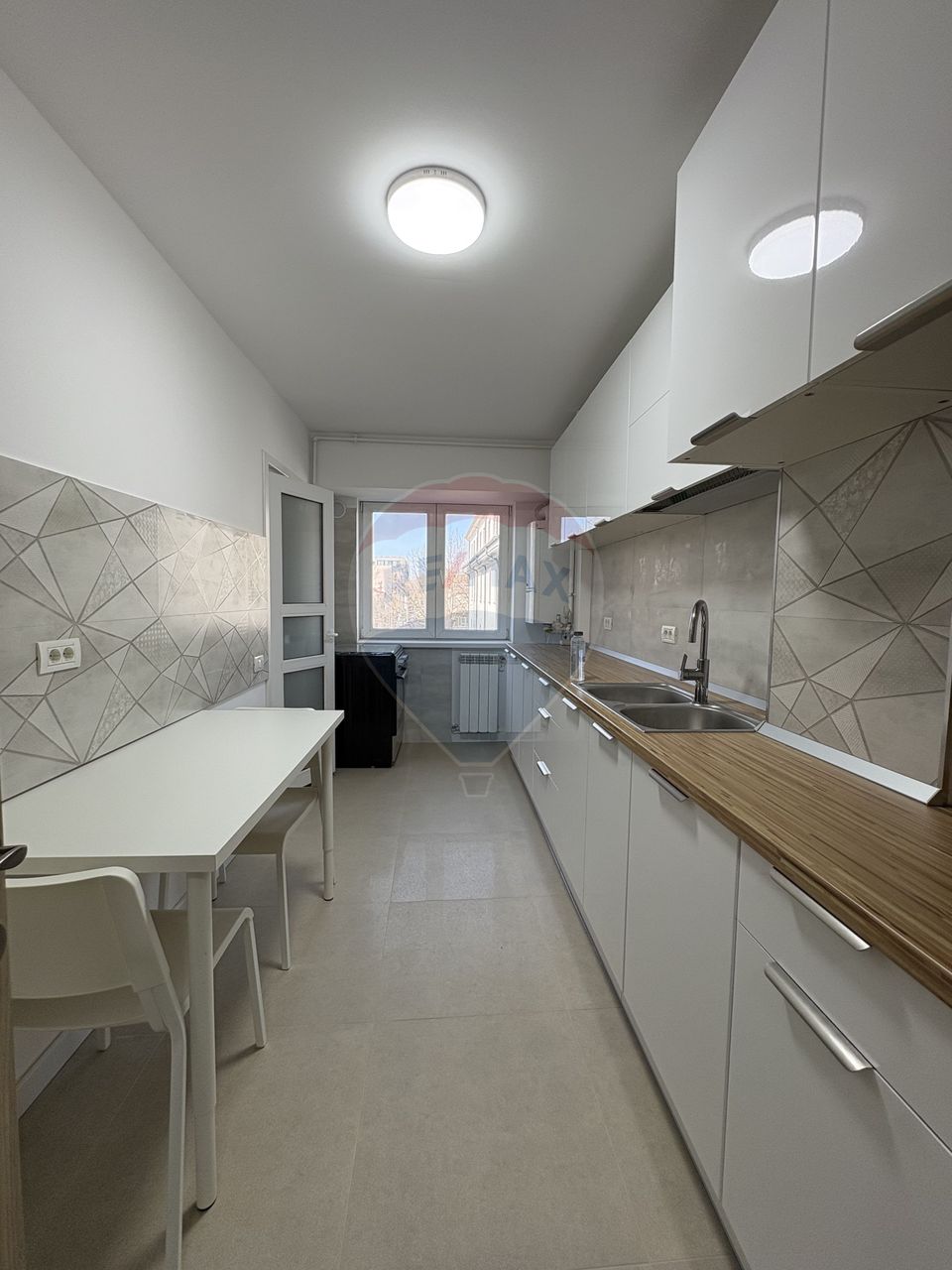 3 room Apartment for rent, Ultracentral area