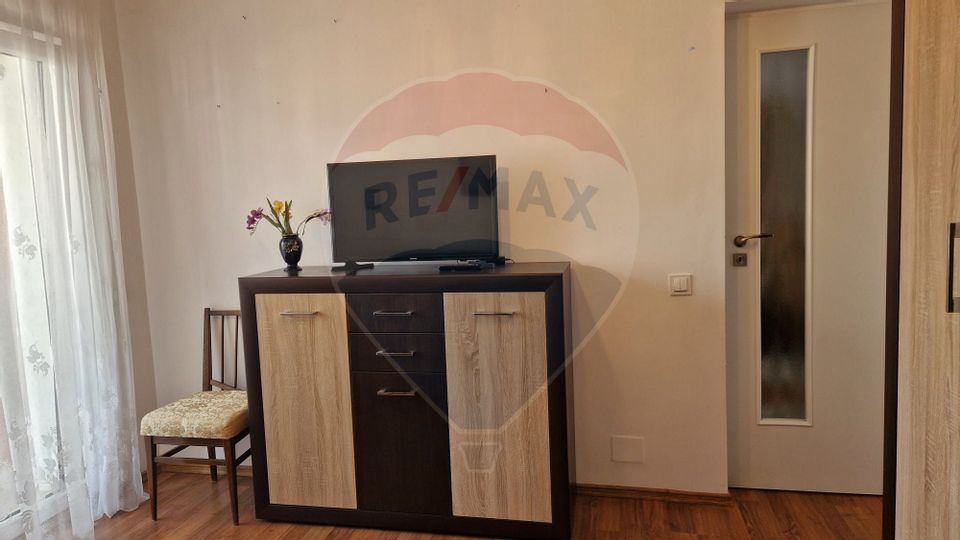 Apartament cu 2 camere de închiriat