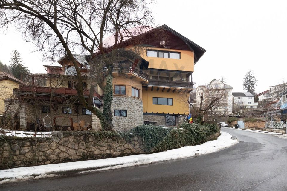 3 room Apartment for rent, Centrul Istoric area