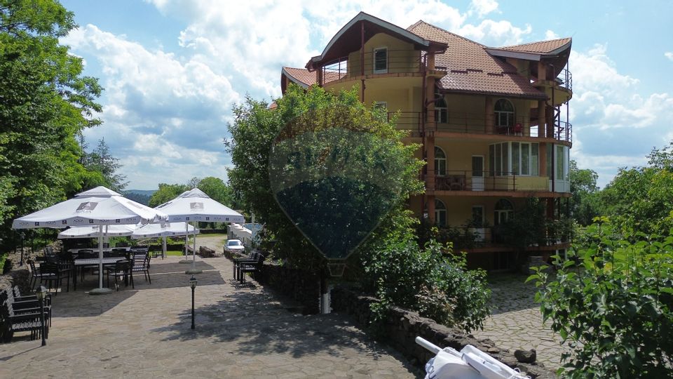 3,000sq.m Proprietate specială for sale