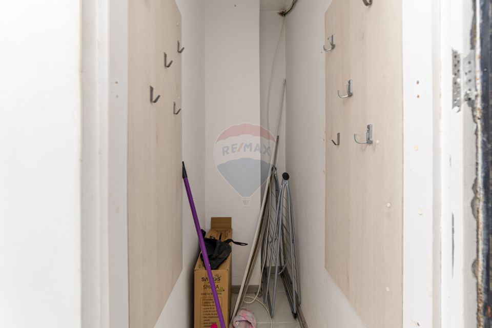 Apartament cu 2 camere de vânzare în zona Craiter