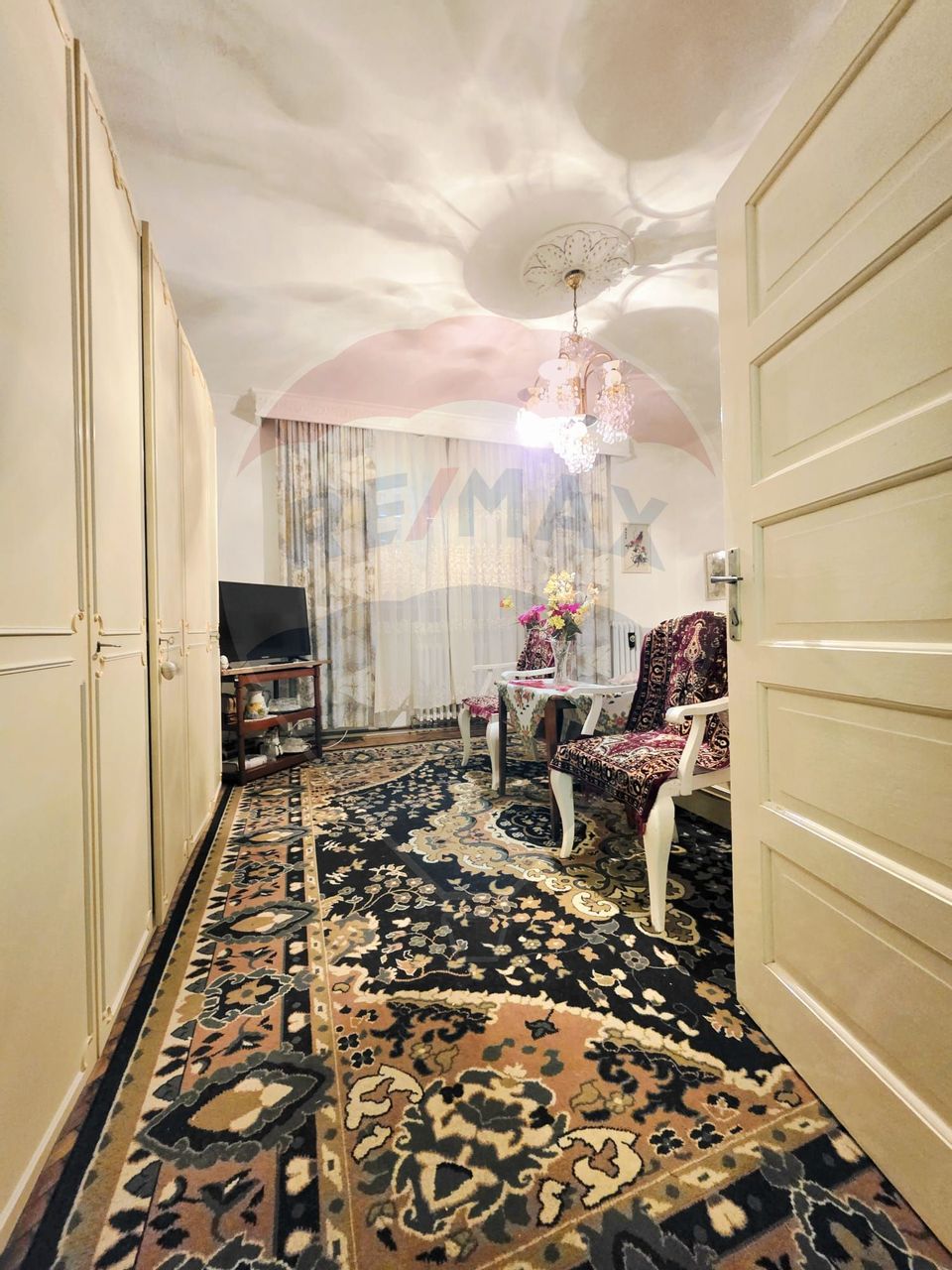 5 room House / Villa for sale, Central area