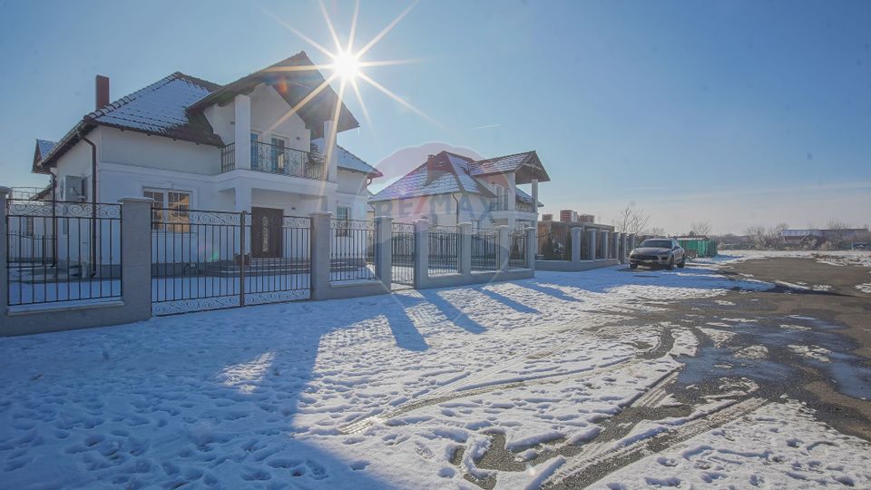 House for sale, Stupini district, Brasov