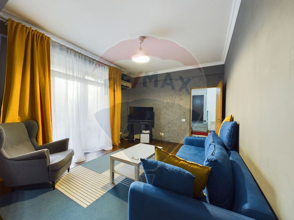 3 room Apartment for rent, P-ta Unirii area