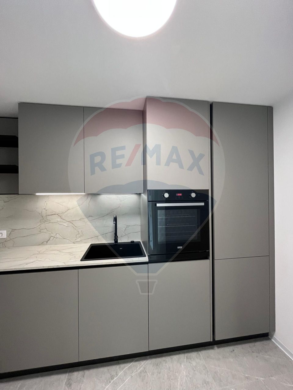 One Lake Club | Apartament nou | Living mobilabil la cerere