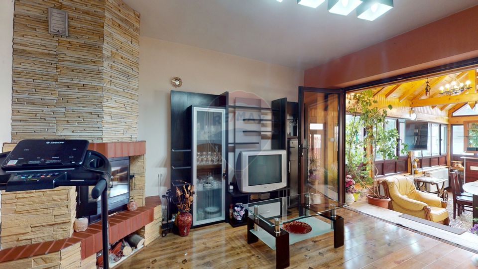 7 room House / Villa for sale, Platoul Izvor area