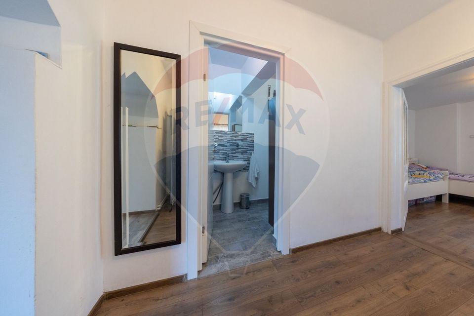 4 room House / Villa for sale