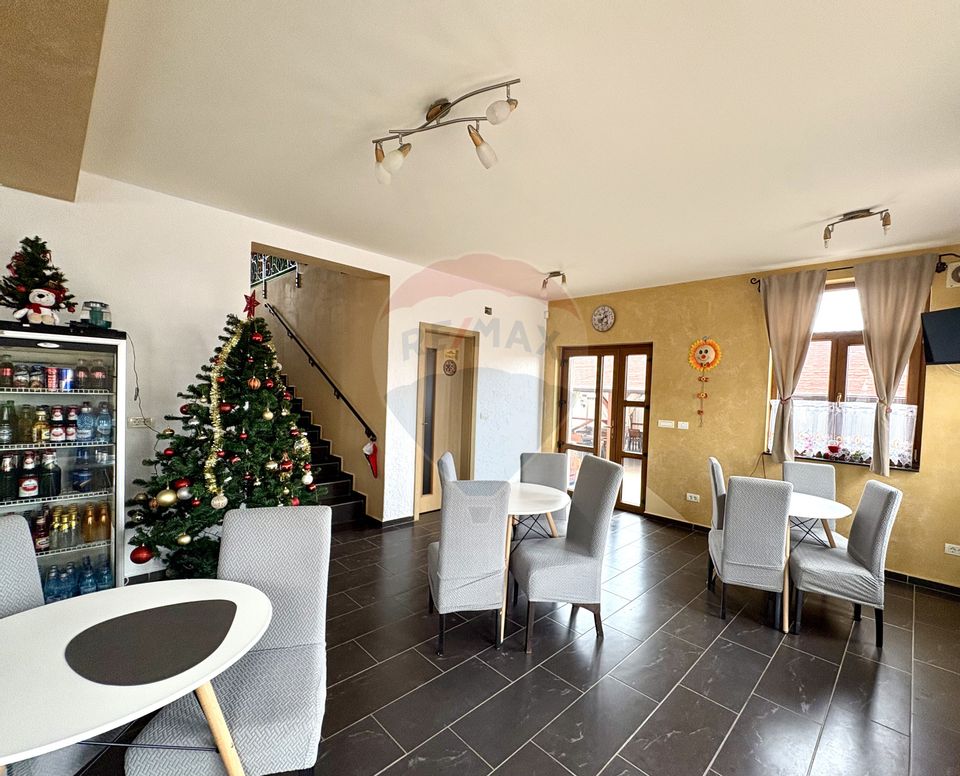 190sq.m Commercial Space for rent